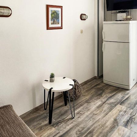 Stunning Home In Punat With Kitchen Stara Baška Exterior foto